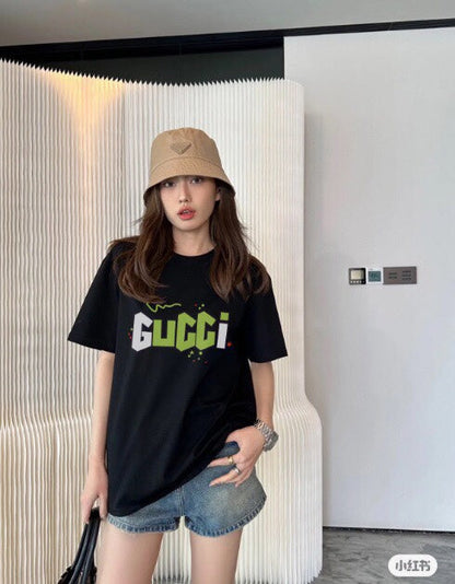 Gucci Lightning Bolt Logo T-Shirt in Black