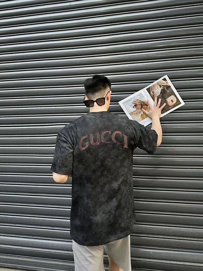 Gucci Distressed Logo T-Shirt (Black)