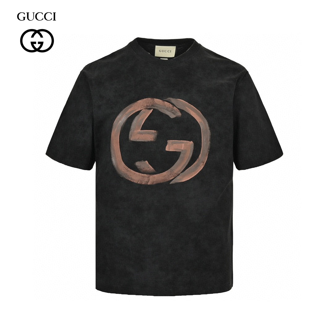 Gucci Distressed Logo T-Shirt (Black)