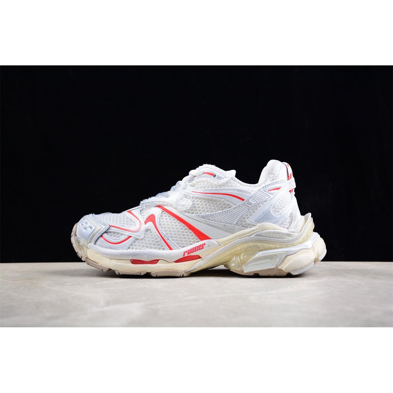 BALENCIAGA RUNNER x WHITE BEIGE RED