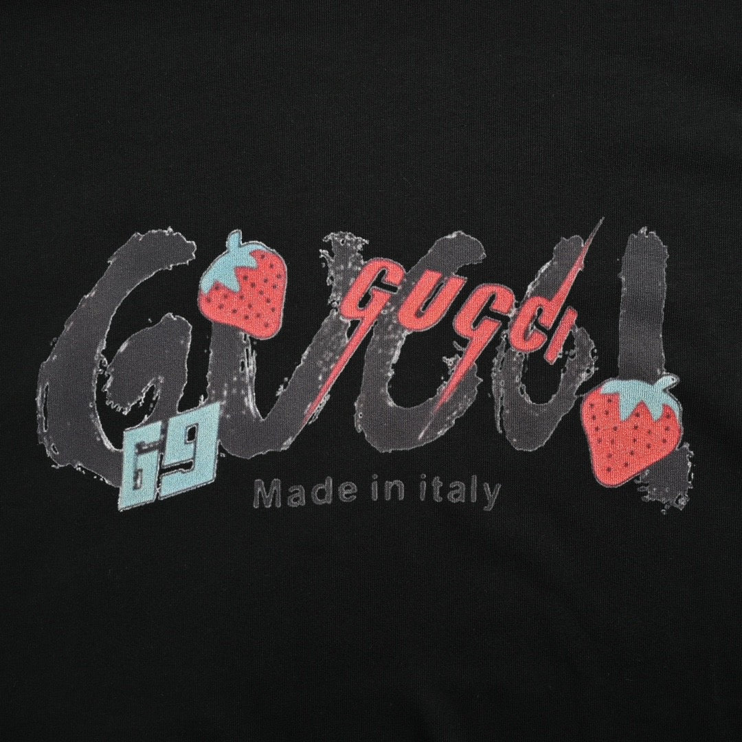 Gucci Strawberry Logo T-Shirt (Black)