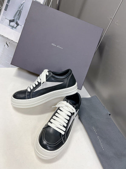 Rick Owens Low-Top Sneakers - Black Leather