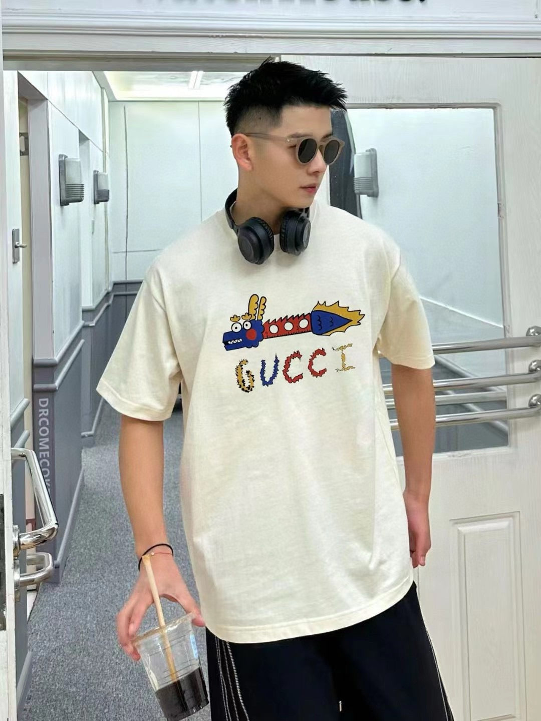 Gucci White T-Shirt with Dragon Graphic