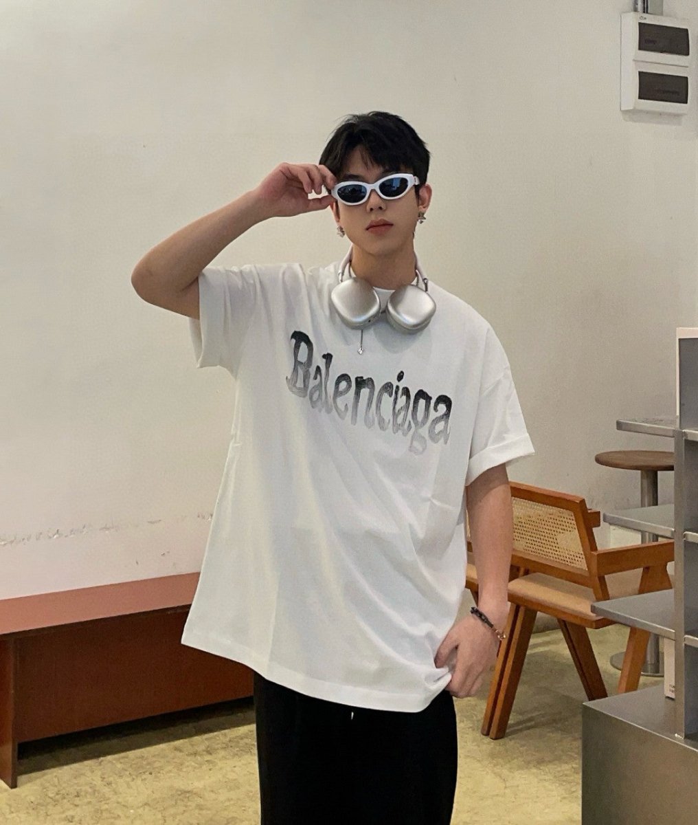 Balenciaga Gradient Logo T-Shirt