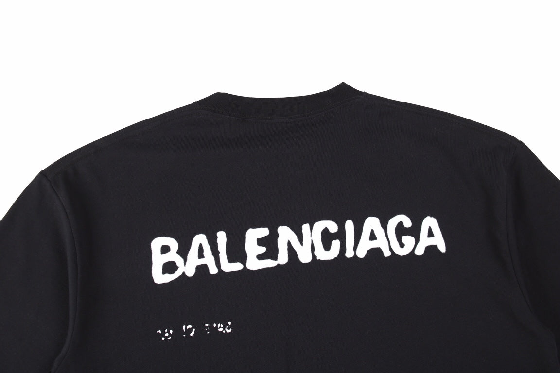 BALENCIAGA DISTRESSED LOGO T-SHIRT BLACK