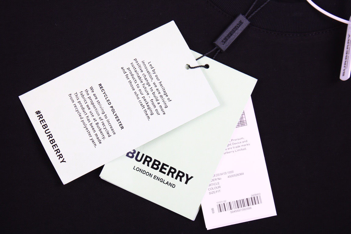 Burberry T-shirt with Check Pocket