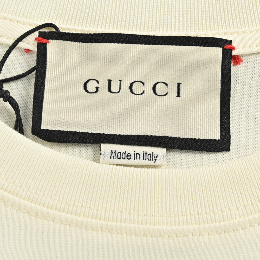 Gucci Graphic Cream T-Shirt