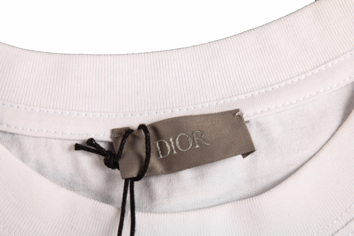 Dior T-shirt with Minimalist Logo (White)