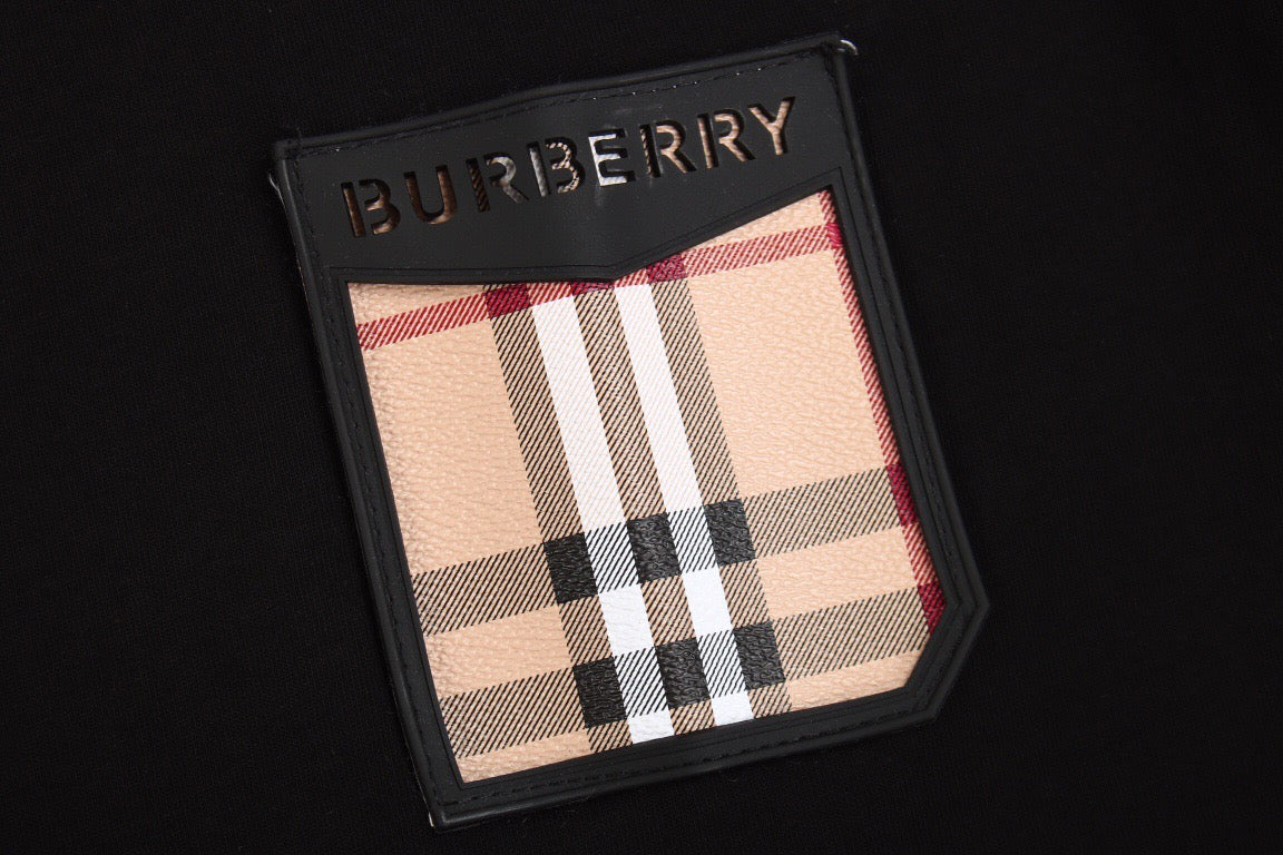 Burberry T-shirt with Check Pocket