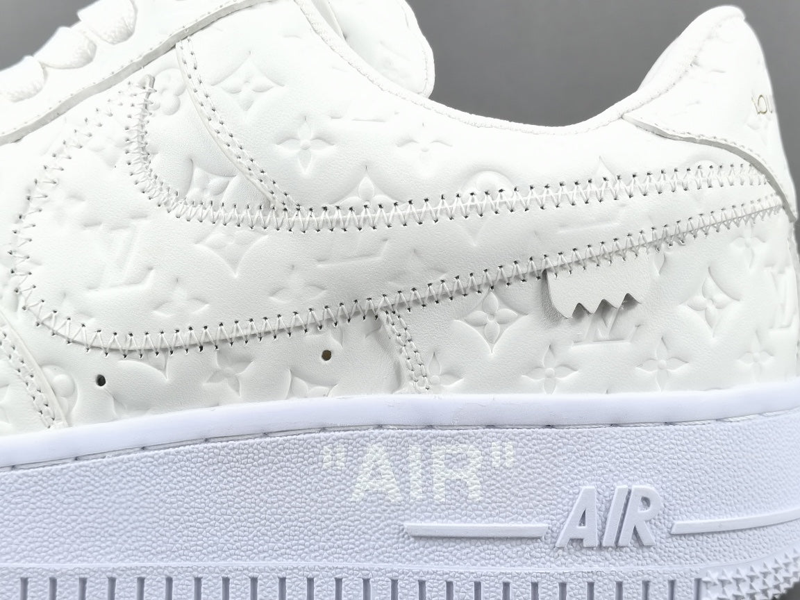 NIKE AIR FORCE 1 x LOUIS VUITTON WHITE